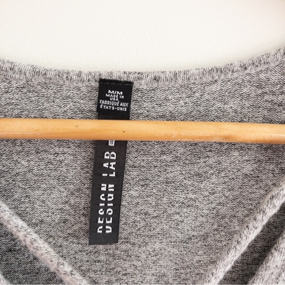 NWT Lord & Taylor Design Lab Grey Long Sleeved Cold Shoulder Draped Shirt Medium - Picture 5 of 7